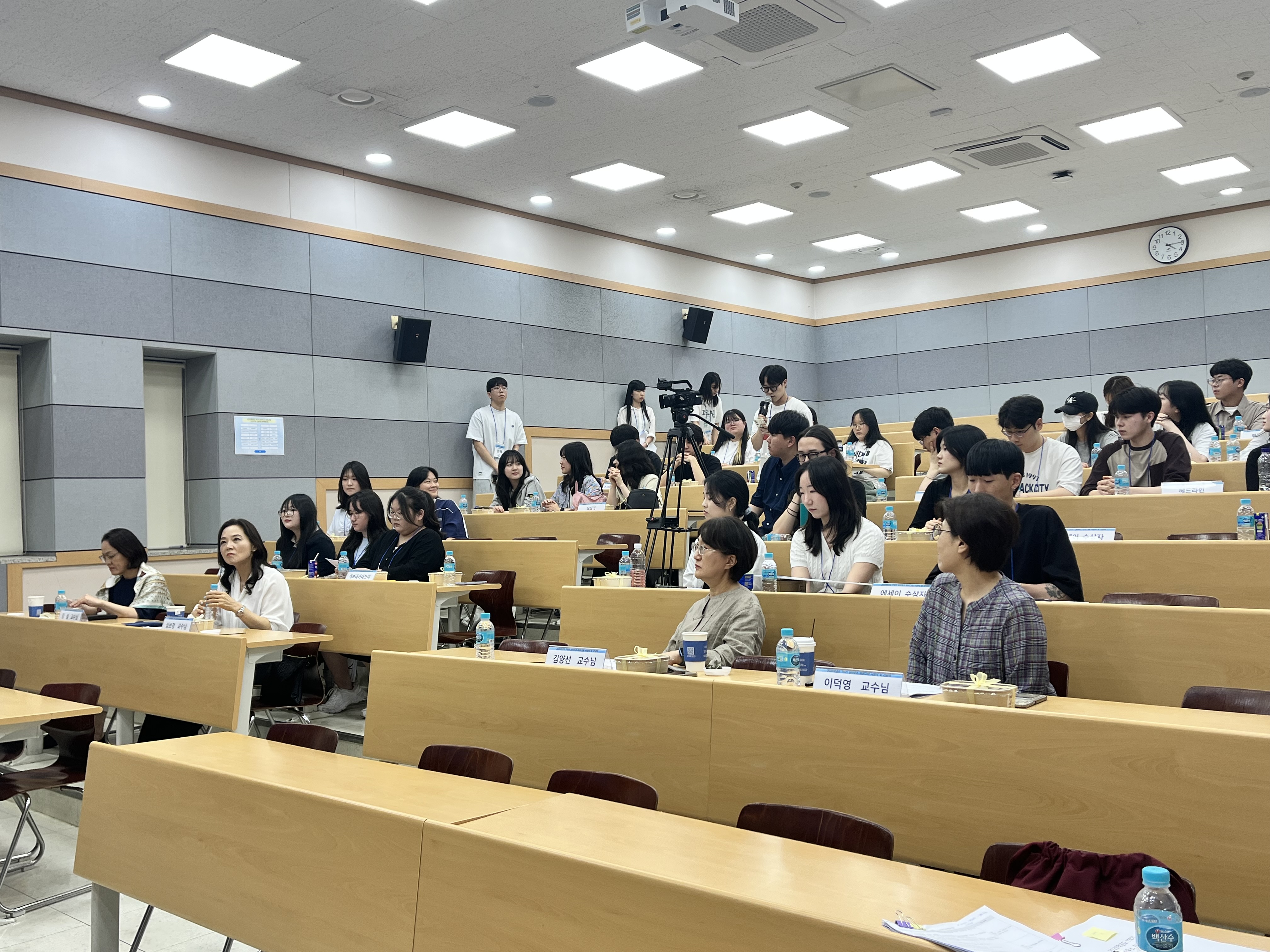 2025-1 시상식 및 간담회 (3).jpg 첨부 이미지