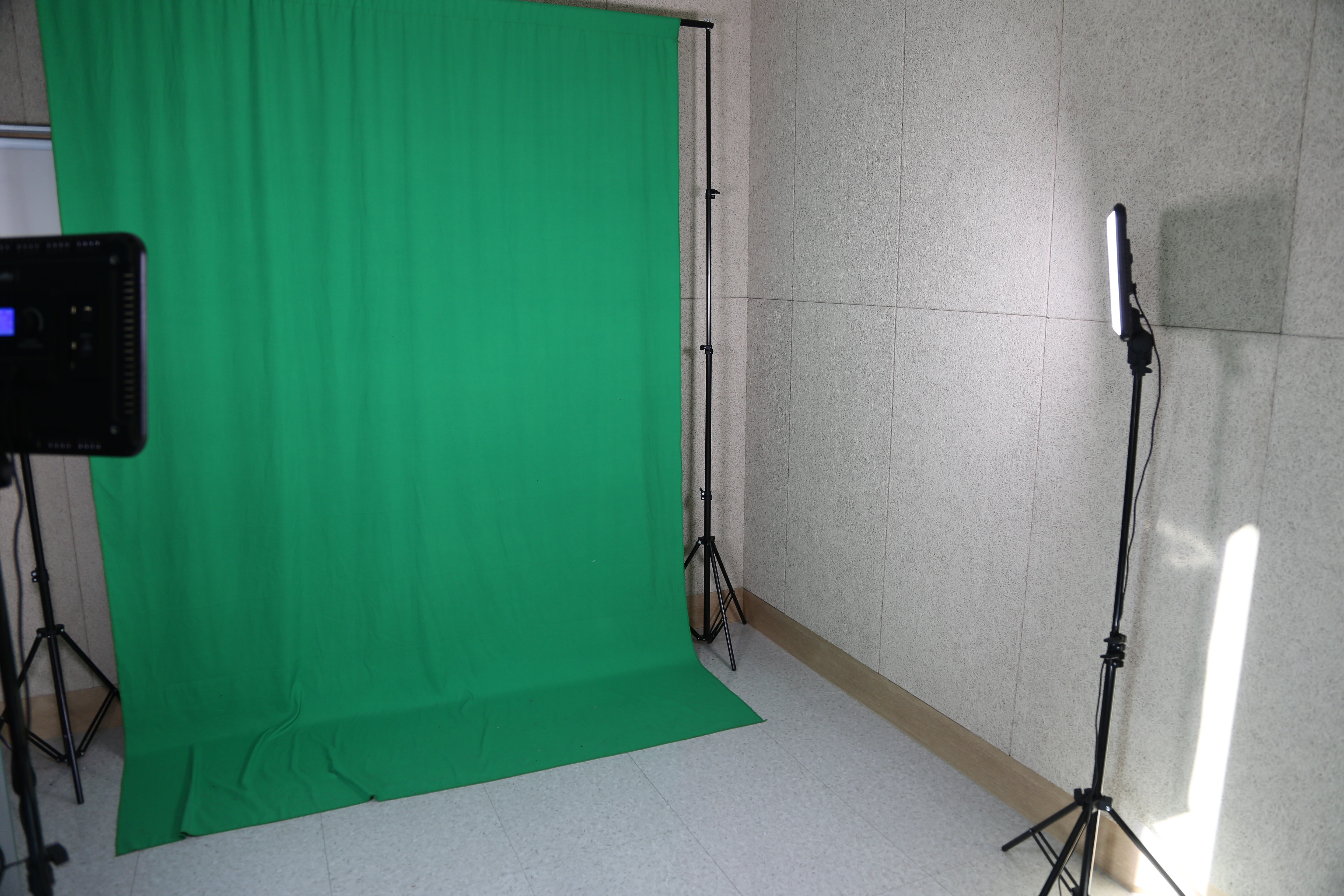 ※한림미디어랩 THE H(산학협력관 4층 22404)(IMG_0475.JPG)